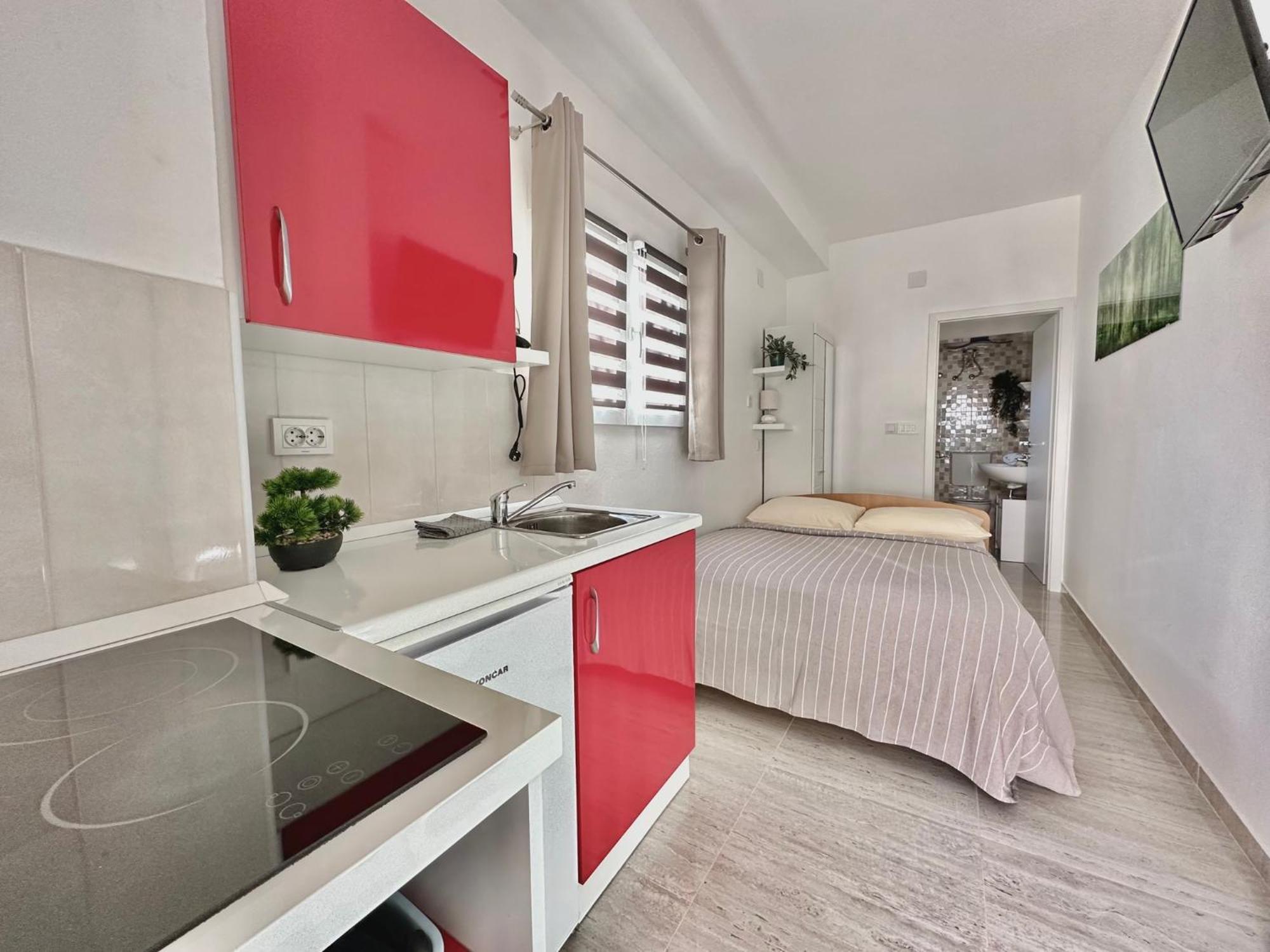Apartments Hajl Đảo Krk Ngoại thất bức ảnh