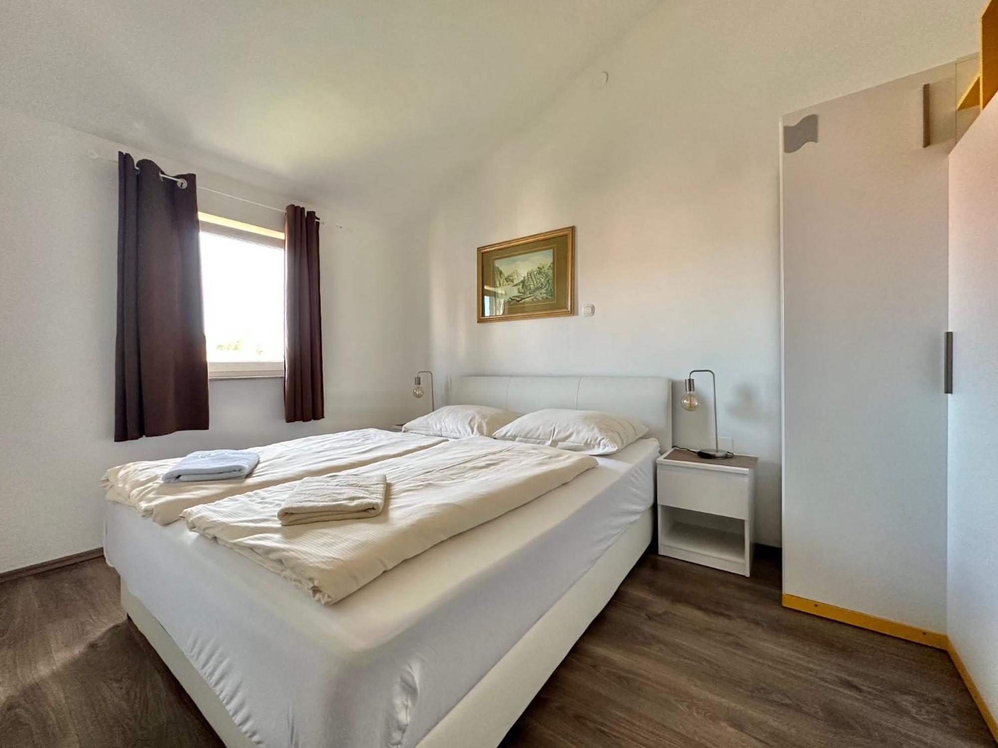 Apartments Hajl Đảo Krk Ngoại thất bức ảnh
