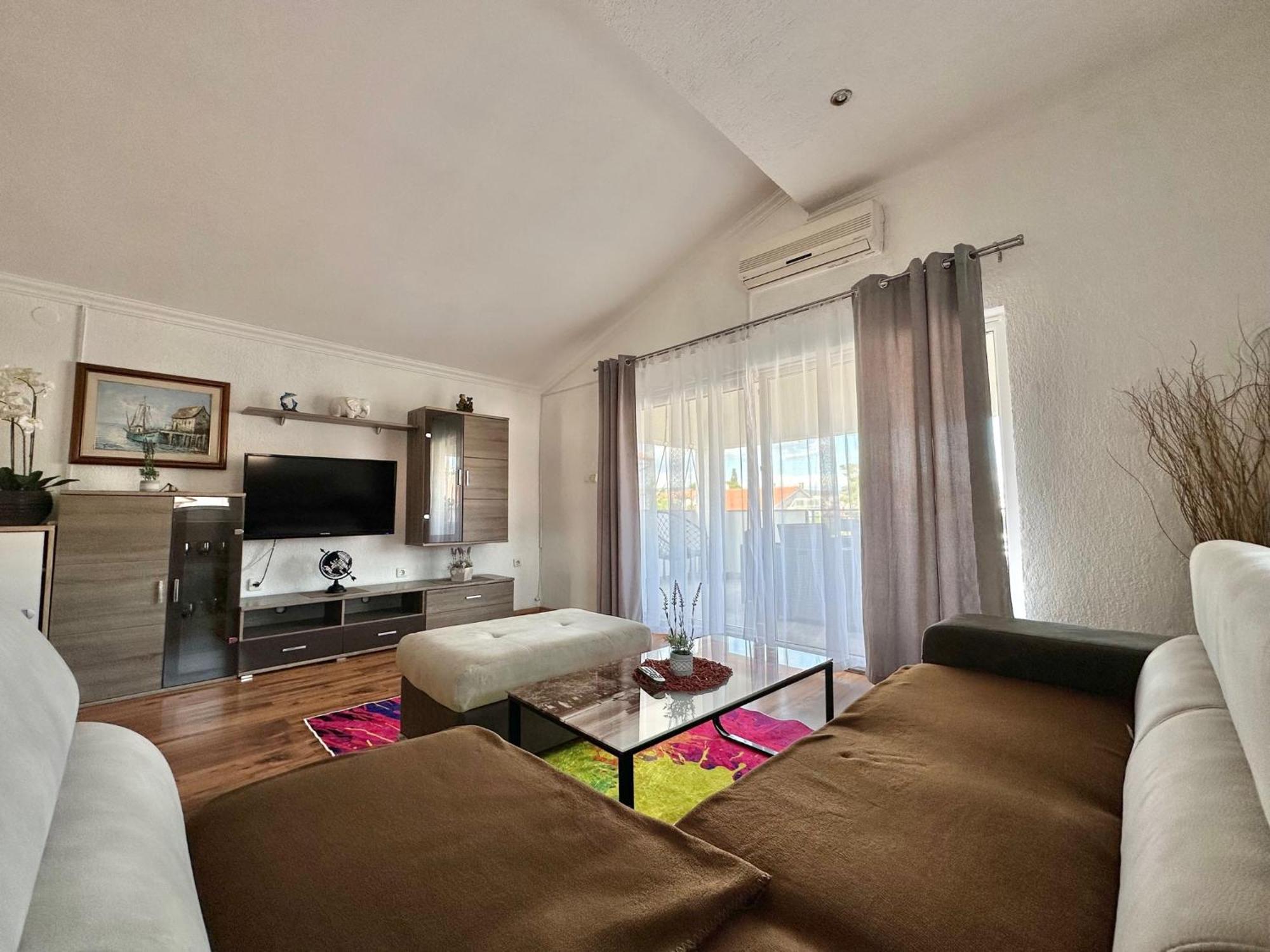Apartments Hajl Đảo Krk Ngoại thất bức ảnh